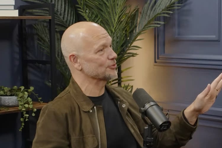 Tony Fadell critica estratégias da Apple