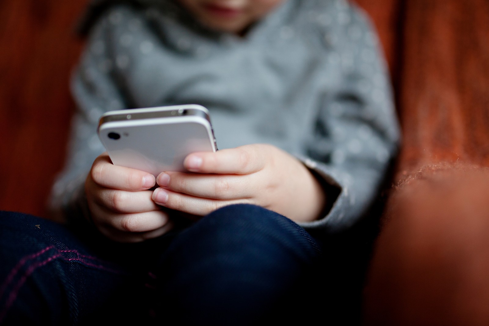 Lula regulamenta uso do ECA na esfera digital