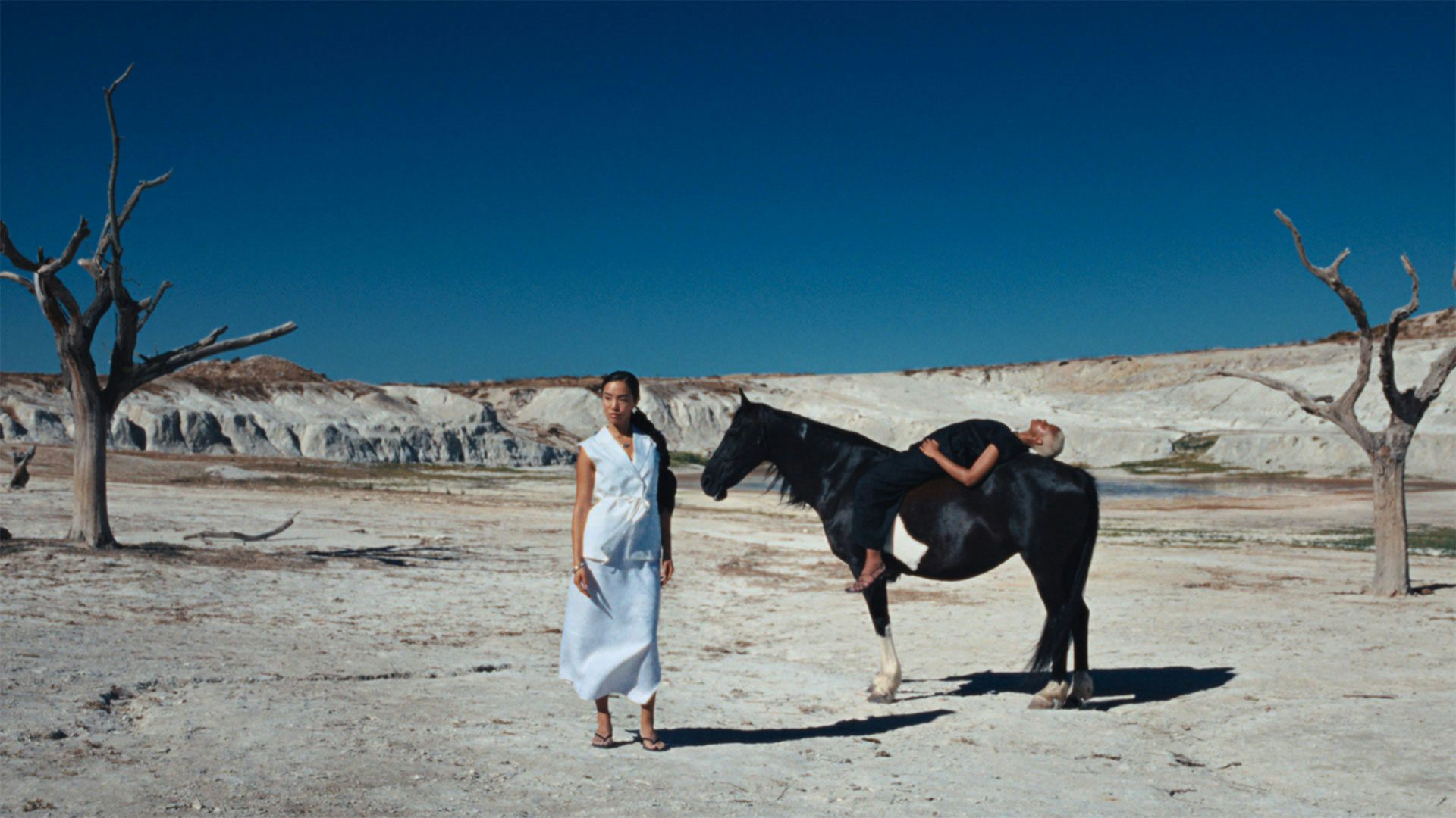 Primark inova com campanha de moda chocante