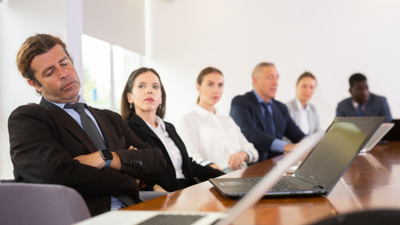 Corte reuniões e foque na execução prática