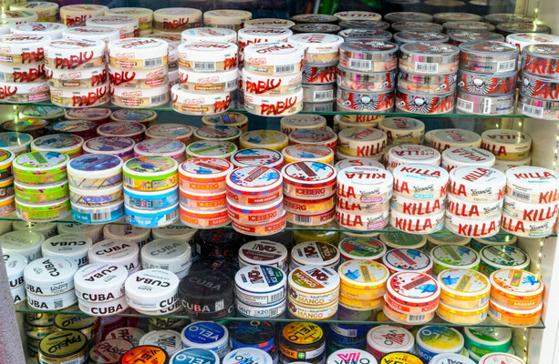 Nova lei proíbe venda de nicotina a menores de idade