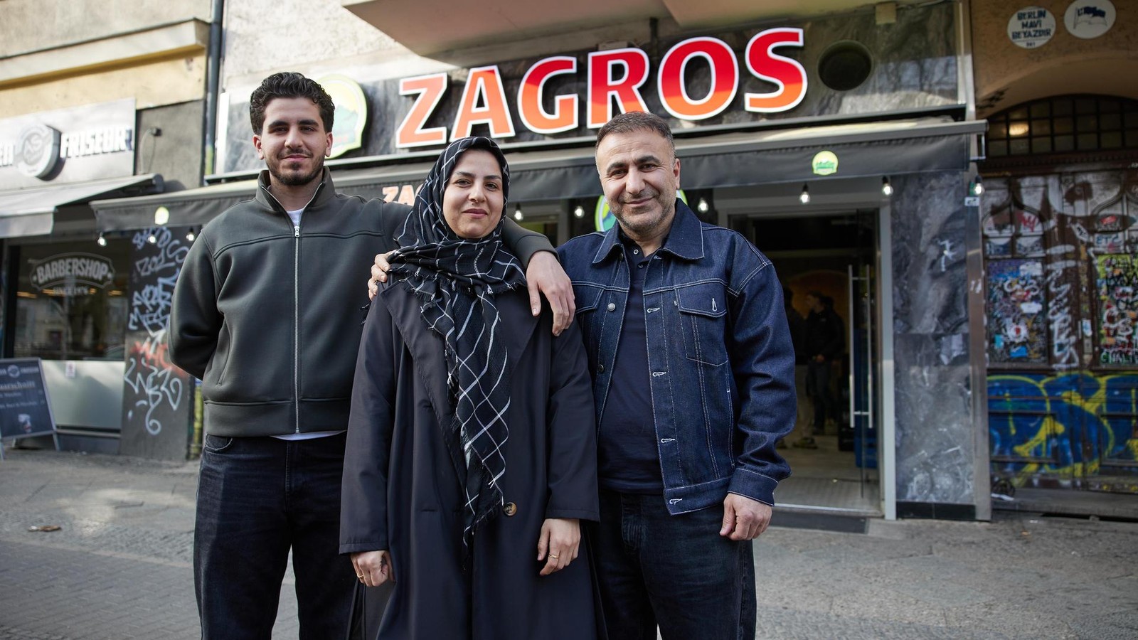 Restaurante de Refugiados Faz Sucesso Nas Redes