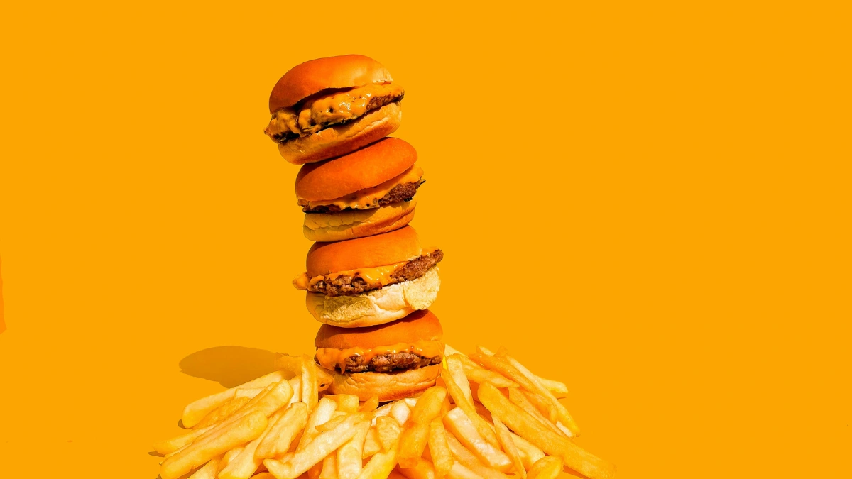 Amsterdã bane anúncios de carne e combustíveis fósseis