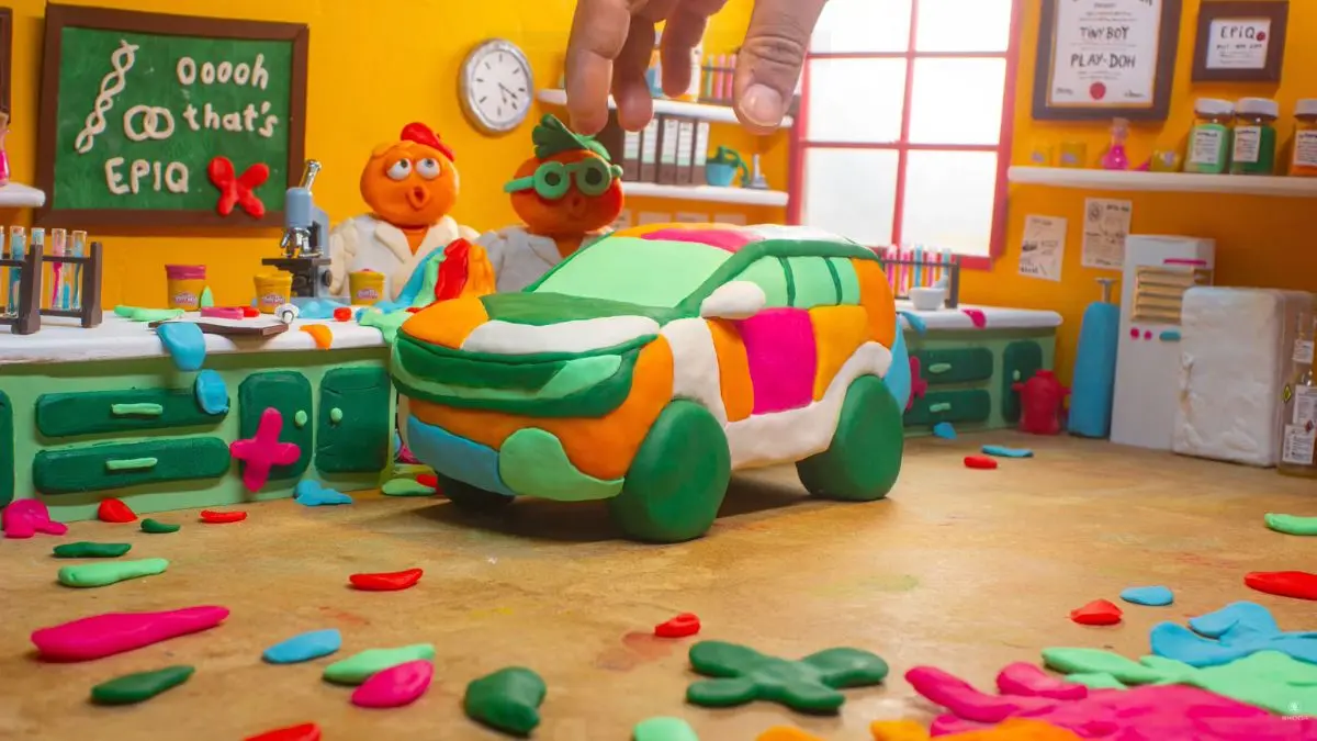 Škoda e Play-Doh: Criatividade no Lançamento do Epiq