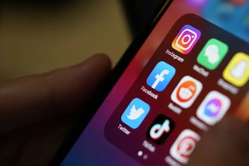 Vídeo curto e IA: Futuro das redes sociais