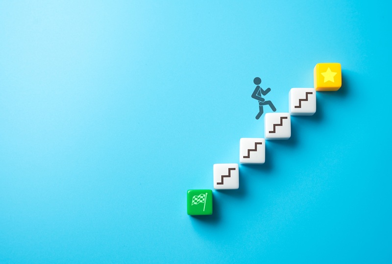 Amazon desafia gigantes e cresce em publicidade