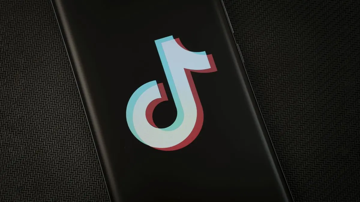 TikTok impulsiona economia da UE em €31 bi até 2025