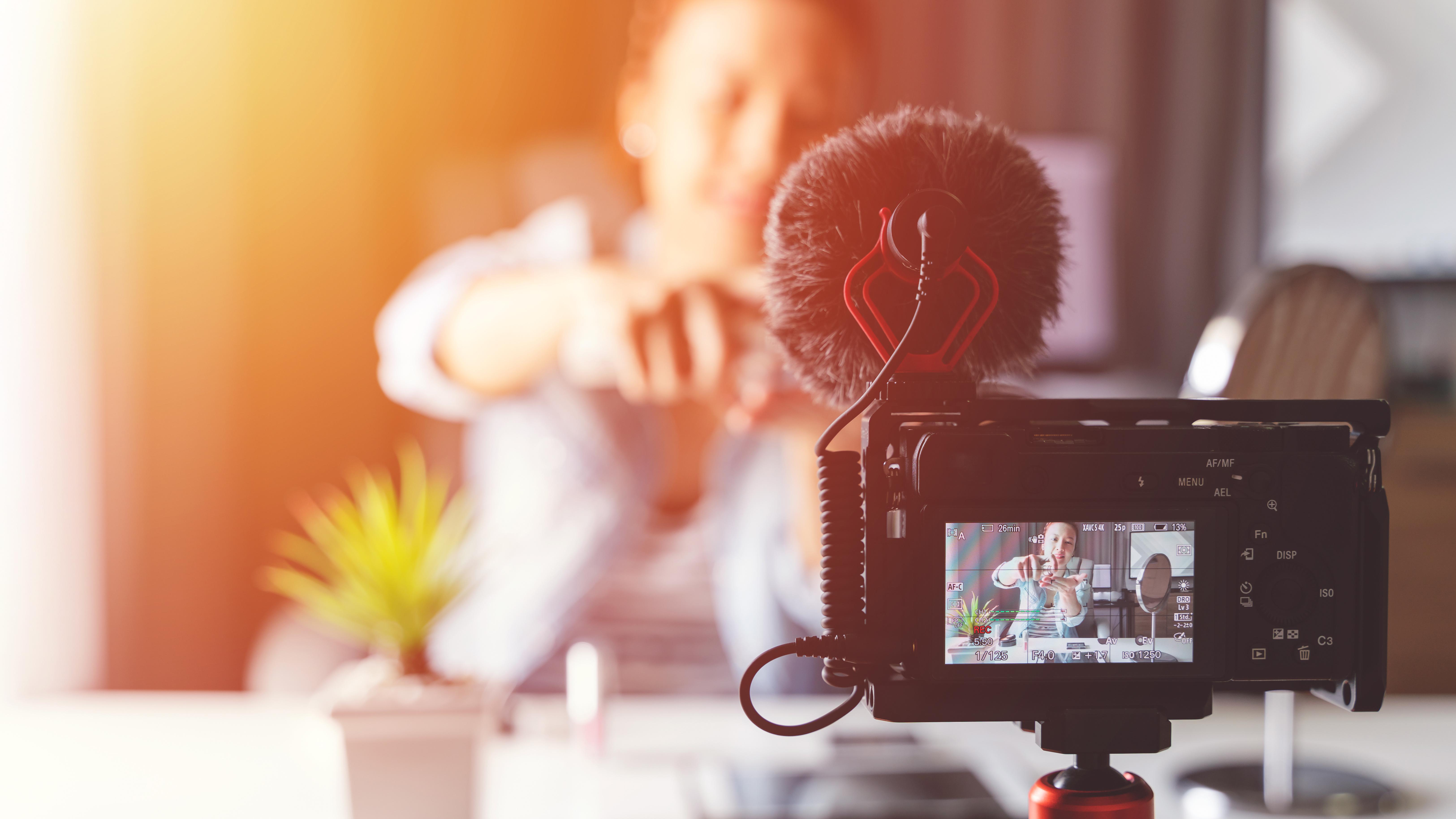 Dentsu X apresenta guia para marketing eficaz